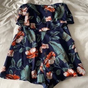 Strapless romper
